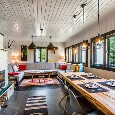 Piricske Pihenohaz Villa Ciceu Exteriör bild